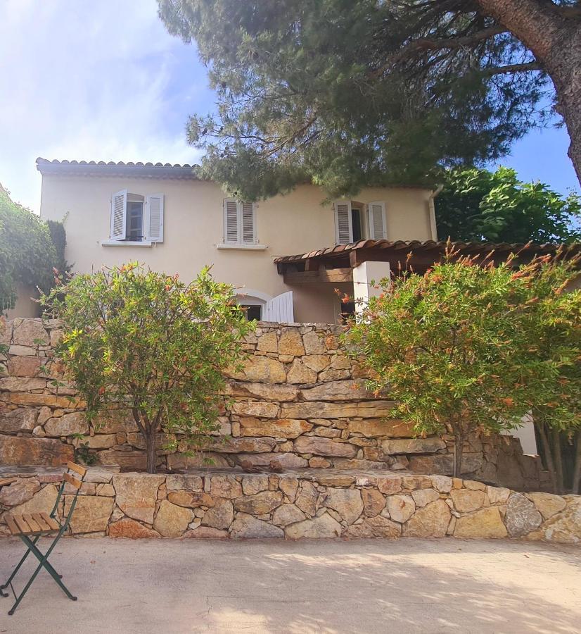 Superbe Villa-Domaine Avec Golf Piscine Et Tennis 滨海圣西尔 外观 照片