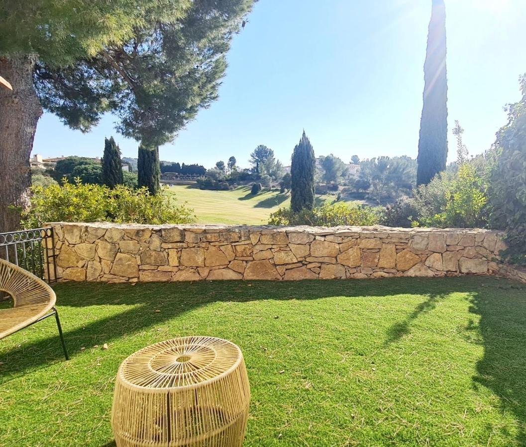 Superbe Villa-Domaine Avec Golf Piscine Et Tennis 滨海圣西尔 外观 照片