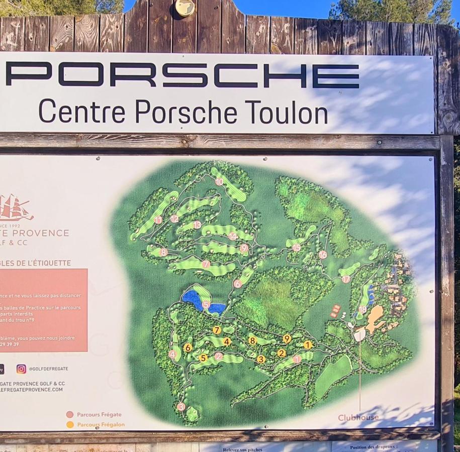 Superbe Villa-Domaine Avec Golf Piscine Et Tennis 滨海圣西尔 外观 照片